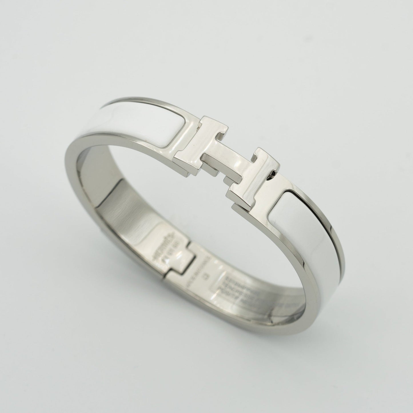 [Psychic Jewelrys]H WHITE BRACELET