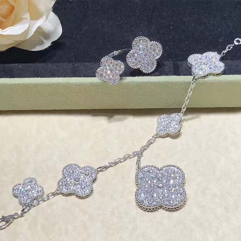 [Psychic Jewelrys]CLOVER 6 MOTIFS SILVER DIAMOND BRACELET