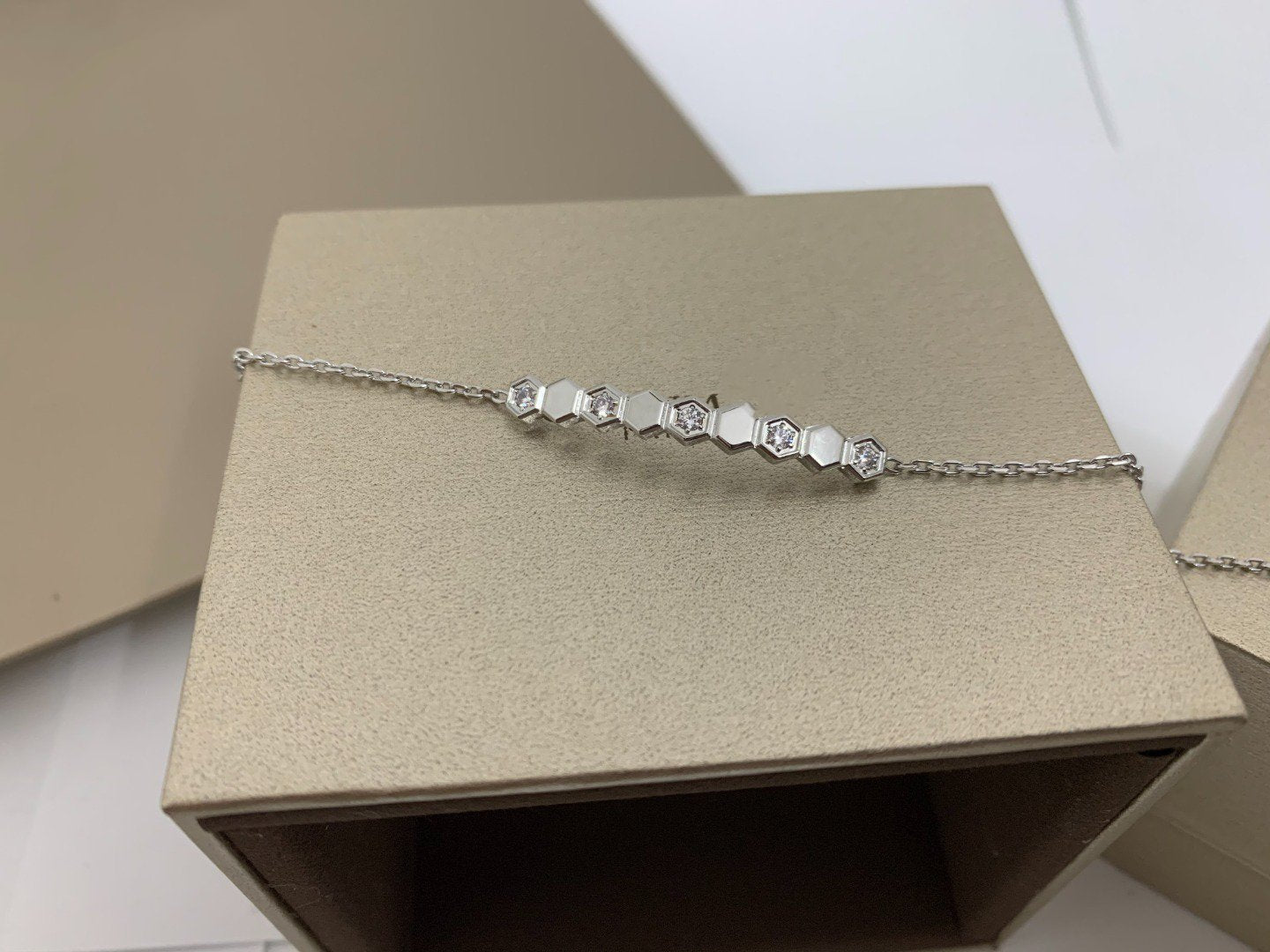 [Psychic Jewelrys]BEE LOVE BRACELET DIAMOND