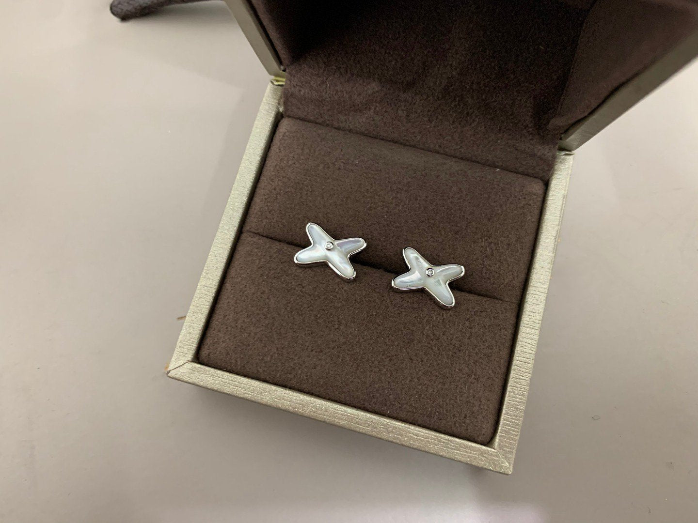 [Psychic Jewelrys]JEUX DE WHITE MOP SILVER DIAMOND EARRINGS