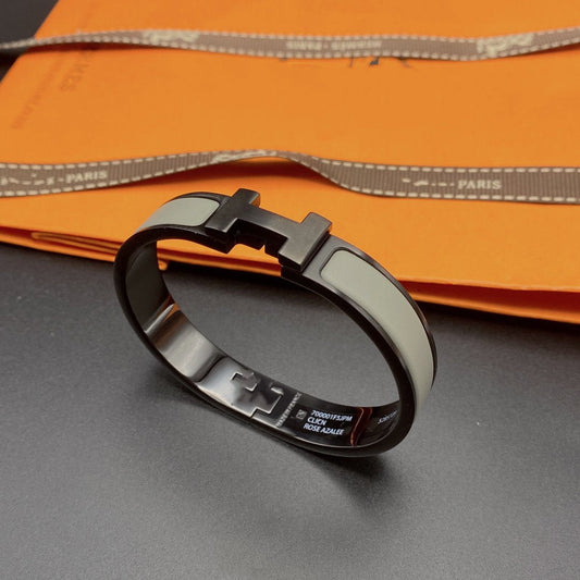 [Psychic Jewelrys]CLIC HM SO BLACK GREY BRACELET