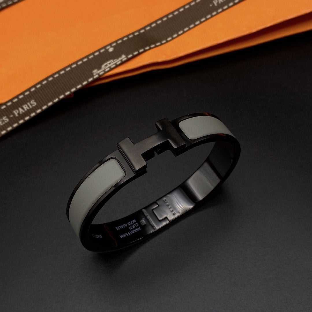 [Psychic Jewelrys]CLIC HM SO BLACK GREY BRACELET