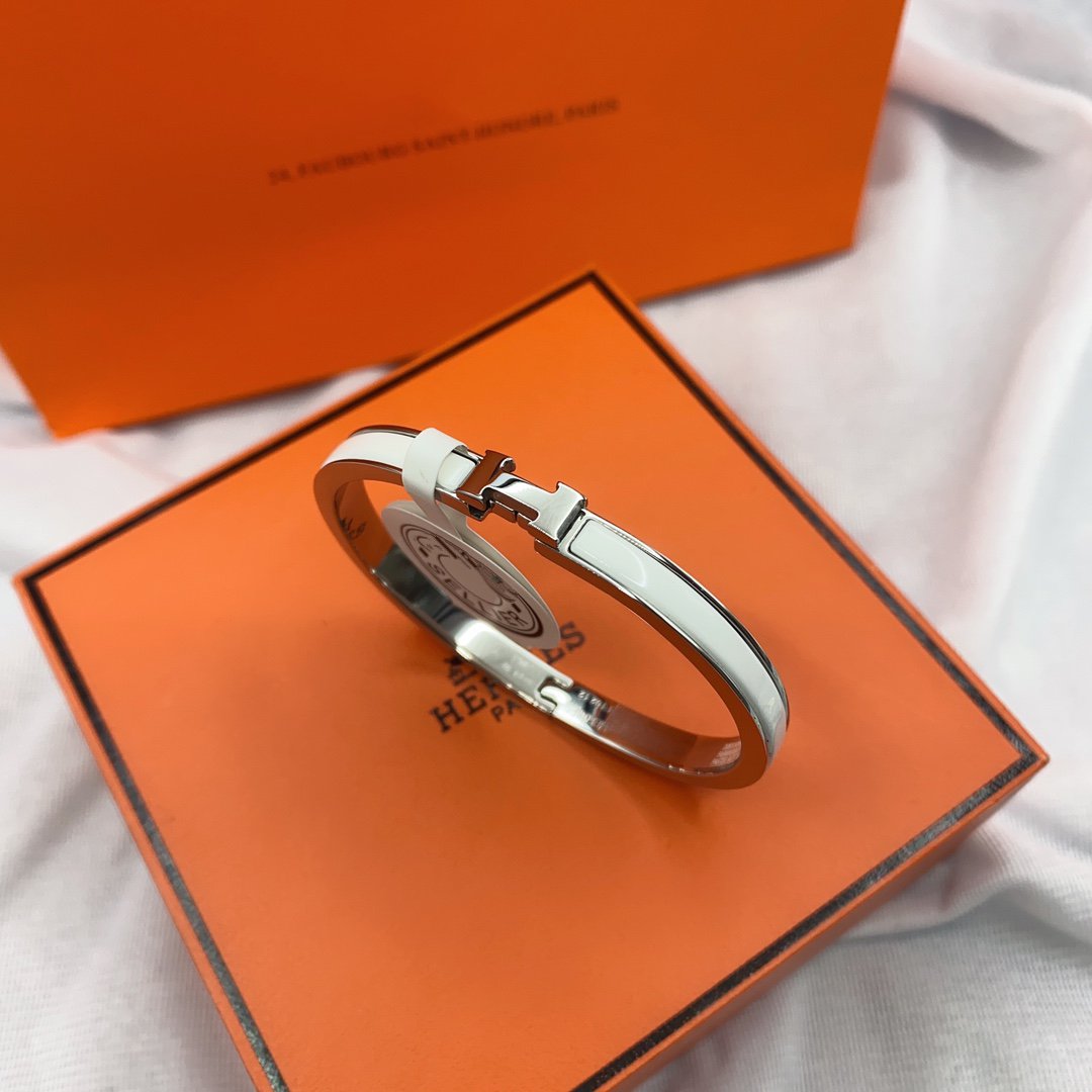 [Psychic Jewelrys]CLASSIC HM CLIC WHITE 8MM ENAMEL BRACELET
