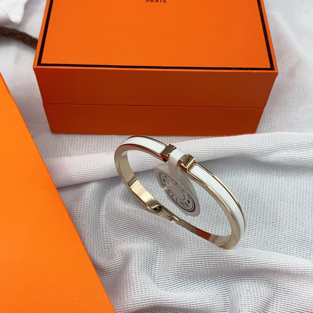 [Psychic Jewelrys]CLASSIC HM CLIC WHITE 8MM ENAMEL BRACELET