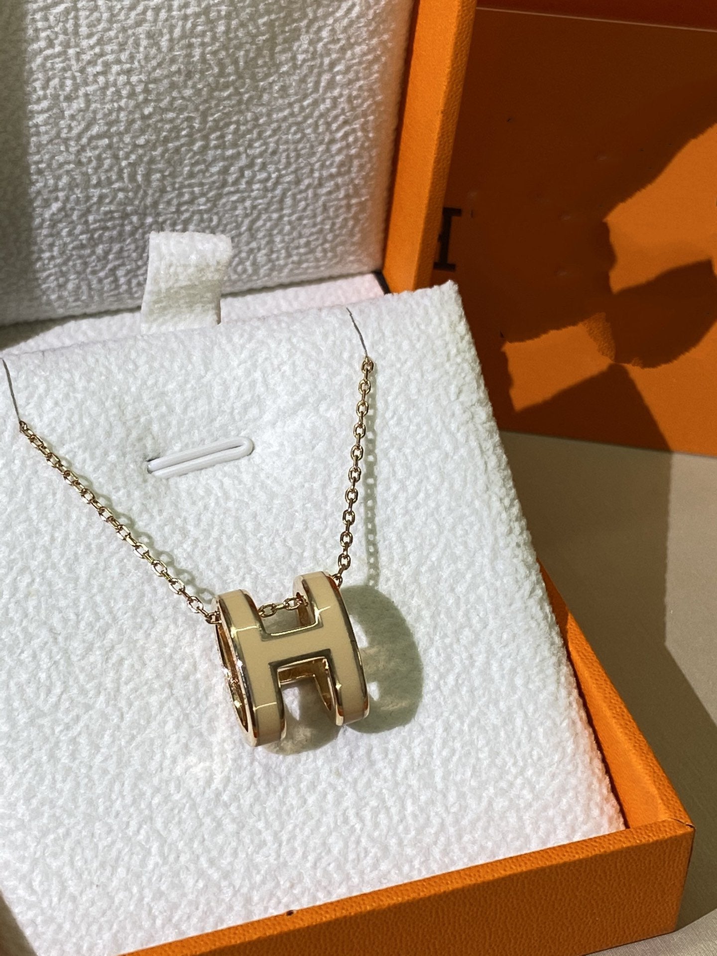 [Psychic Jewelrys]HM CLIC YELLOW ENAMEL GOLD NECKLACE