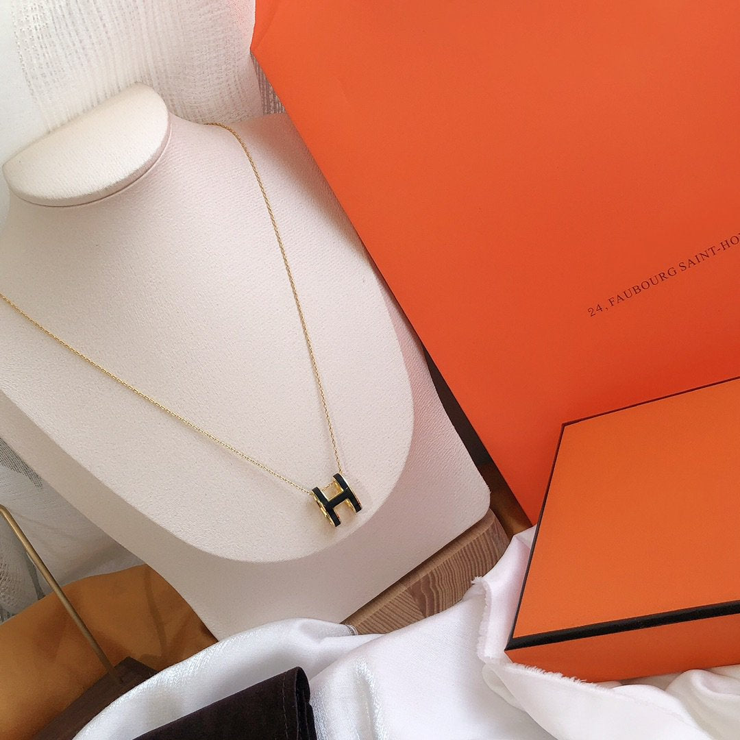 [Psychic Jewelrys]HM CLIC BLACK ENAMEL GOLD NECKLACE