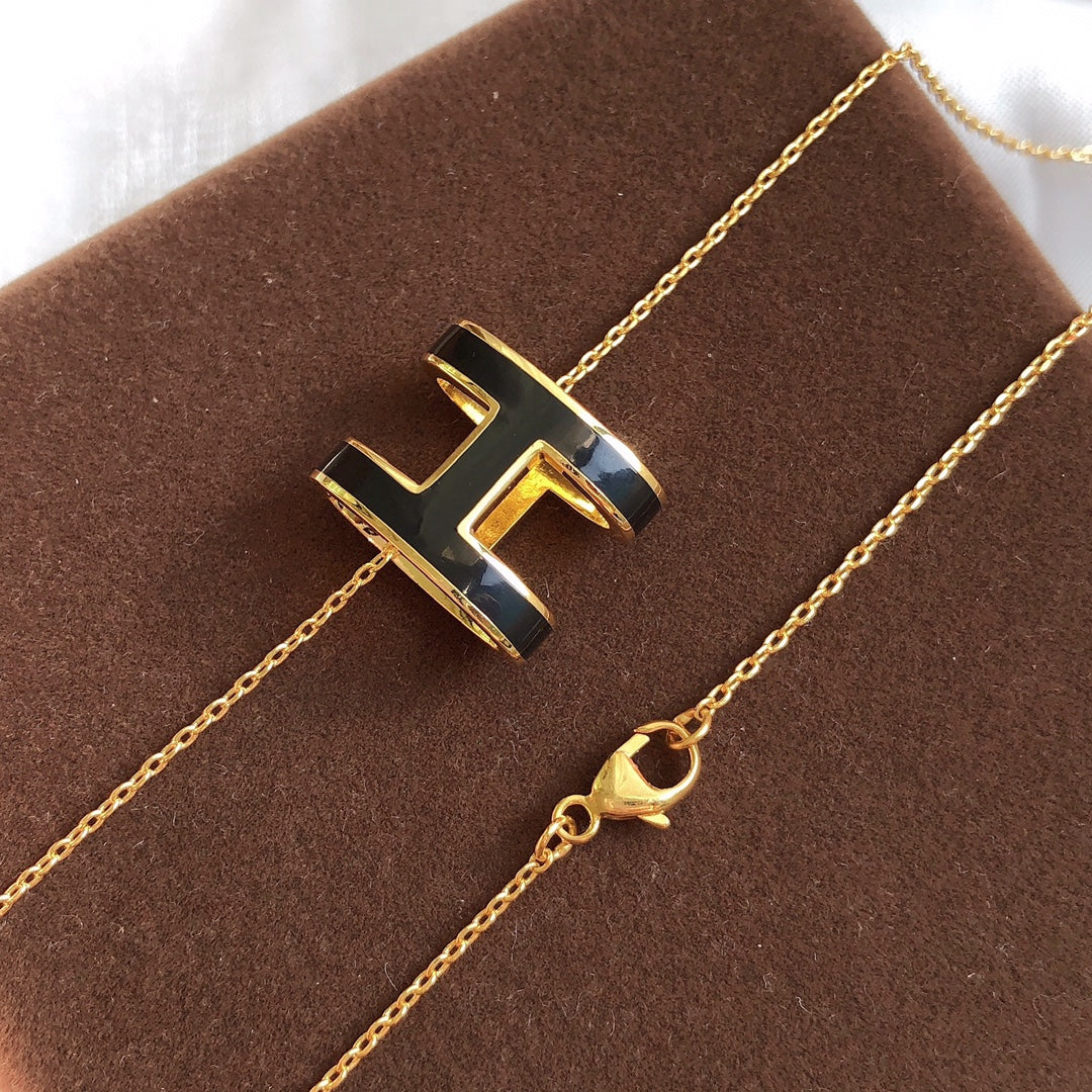 [Psychic Jewelrys]HM CLIC BLACK ENAMEL GOLD NECKLACE
