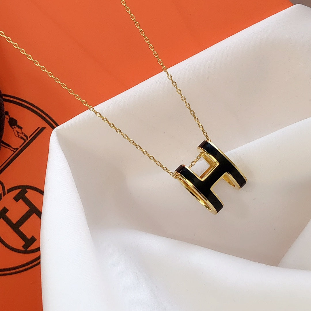 [Psychic Jewelrys]HM CLIC BLACK ENAMEL GOLD NECKLACE