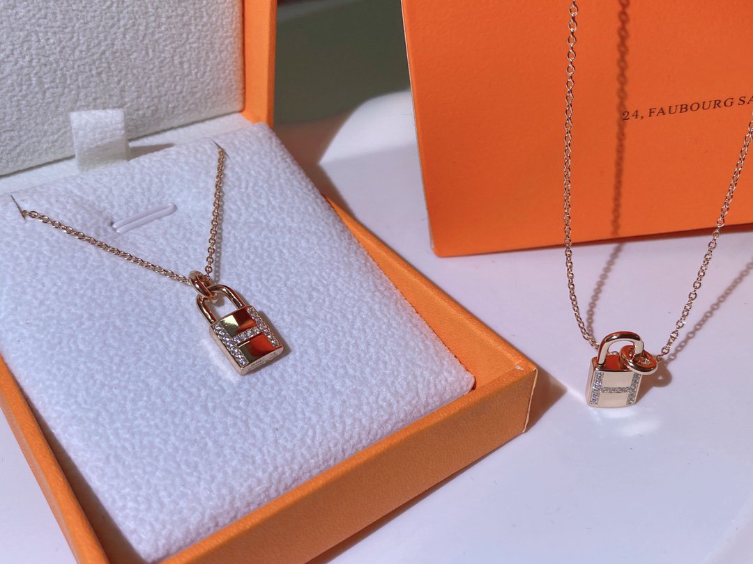 [Psychic Jewelrys]HM ADVANCED NICHE LOCK HEAD NECKLACE DIAMONDS