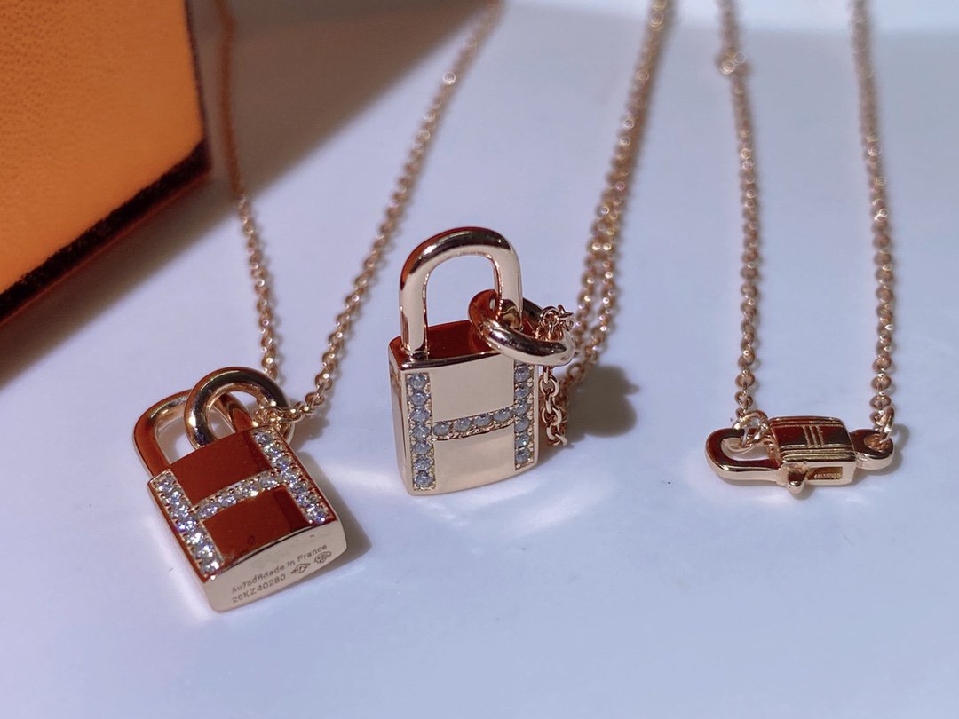 [Psychic Jewelrys]HM ADVANCED NICHE LOCK HEAD NECKLACE DIAMONDS