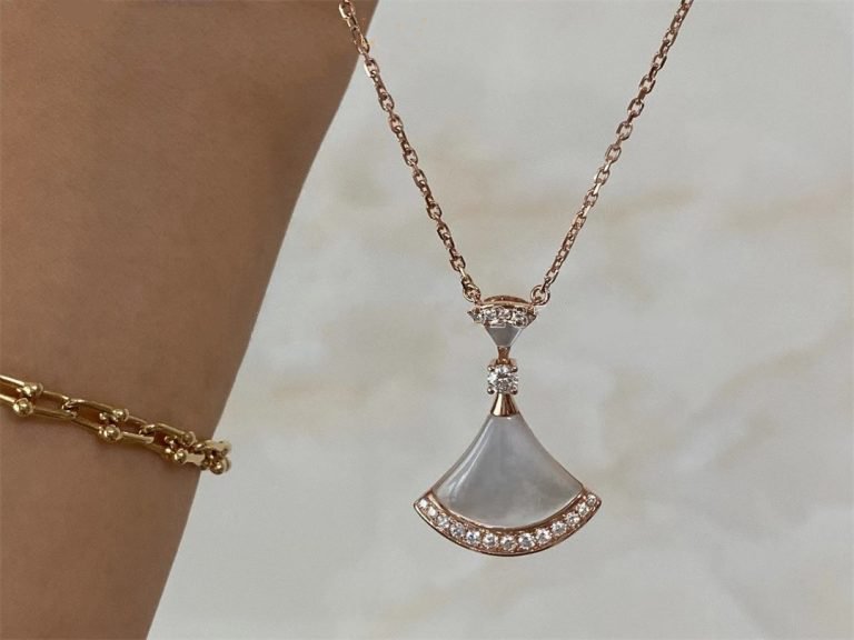 [Psychic Jewelrys]DREAM NECKLACE MOP PINK GOLD DIAMOND