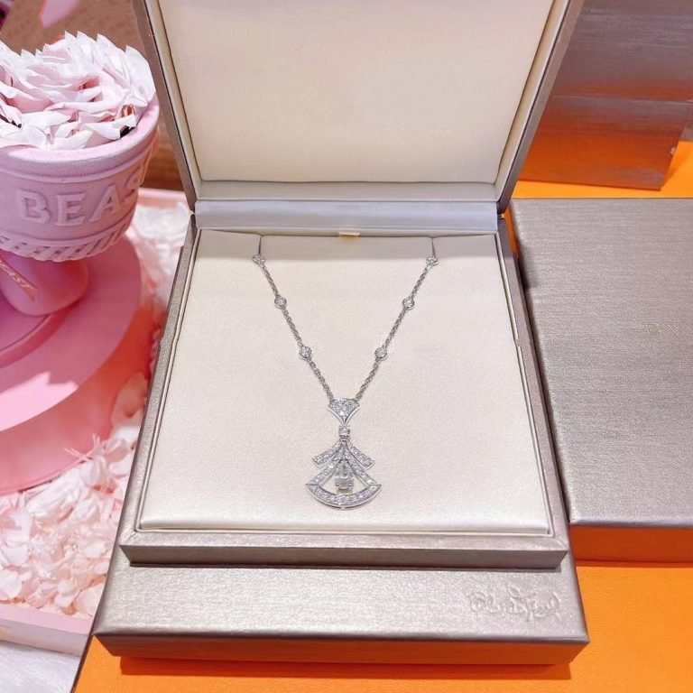 [Psychic Jewelrys]DREAM NECKLACE WHITE DIAMOND SILVER