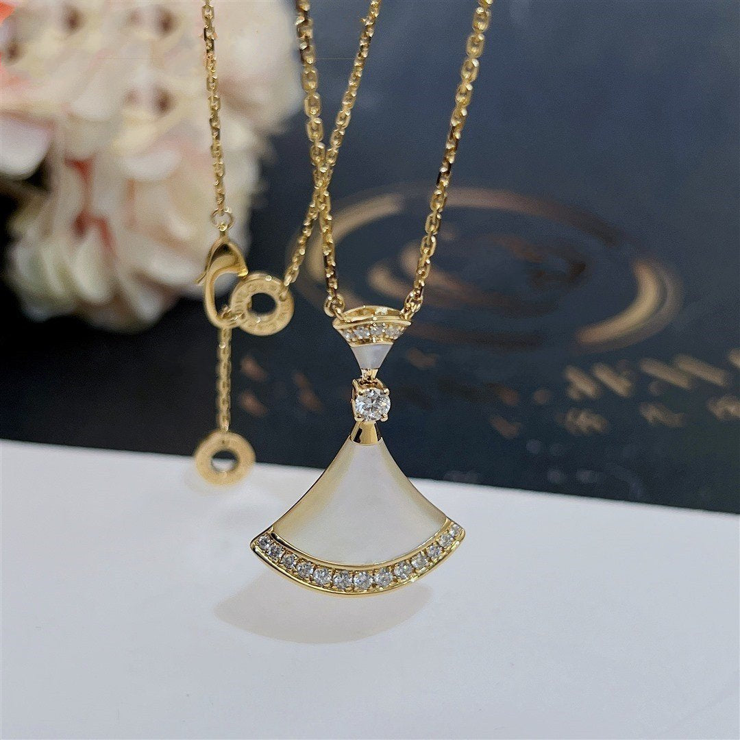 [Psychic Jewelrys]DREAM NECKLACE MOP GOLD DIAMOND