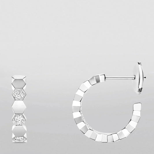 [Psychic Jewelrys]Hollow Design Four-Leaf Clover Flower Shape Ring