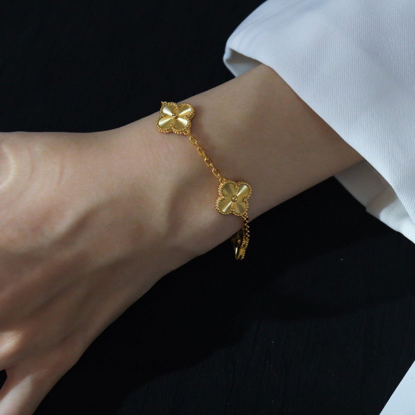 [Psychic Jewelrys]CLOVER 5 FLOWERS LASER BRACELET