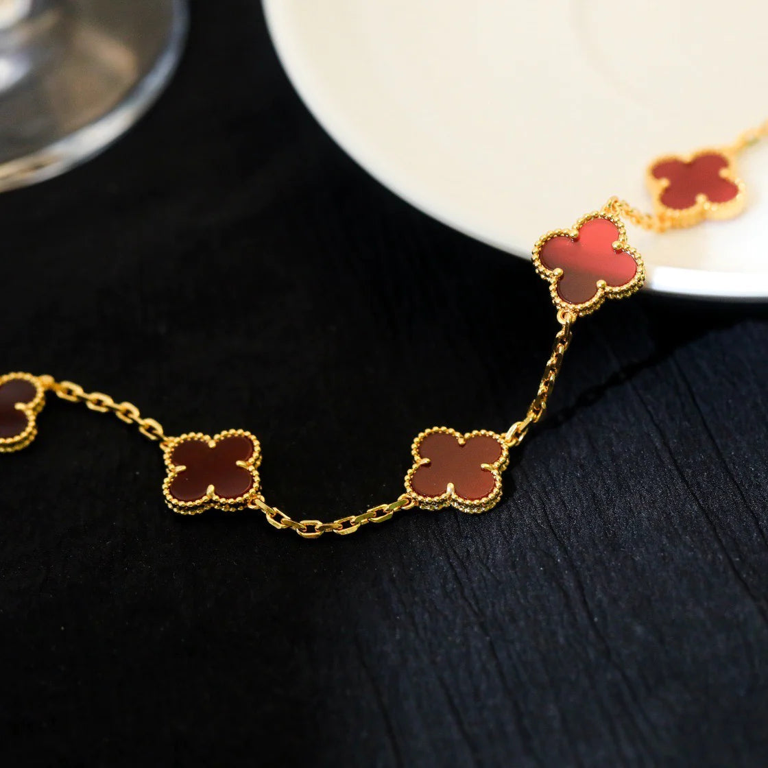 [Psychic Jewelrys]CLOVER 5 MOTIFS RED AGATE  BRACELET