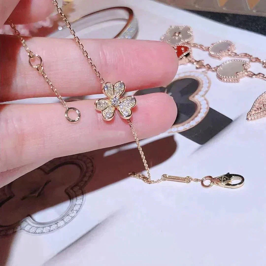 [Psychic Jewelrys]FRIVOLE GOLD FLOWER DIAMOND BRACELET