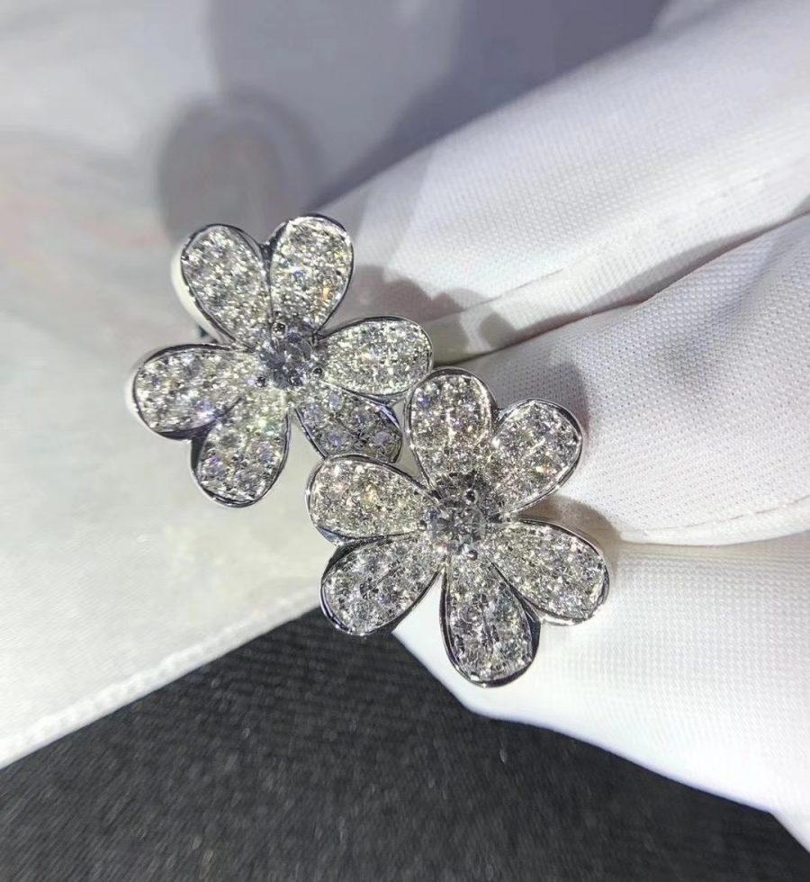 [Psychic Jewelrys]FRIVOLE SILVER FLOWER DIAMOND EARRINGS