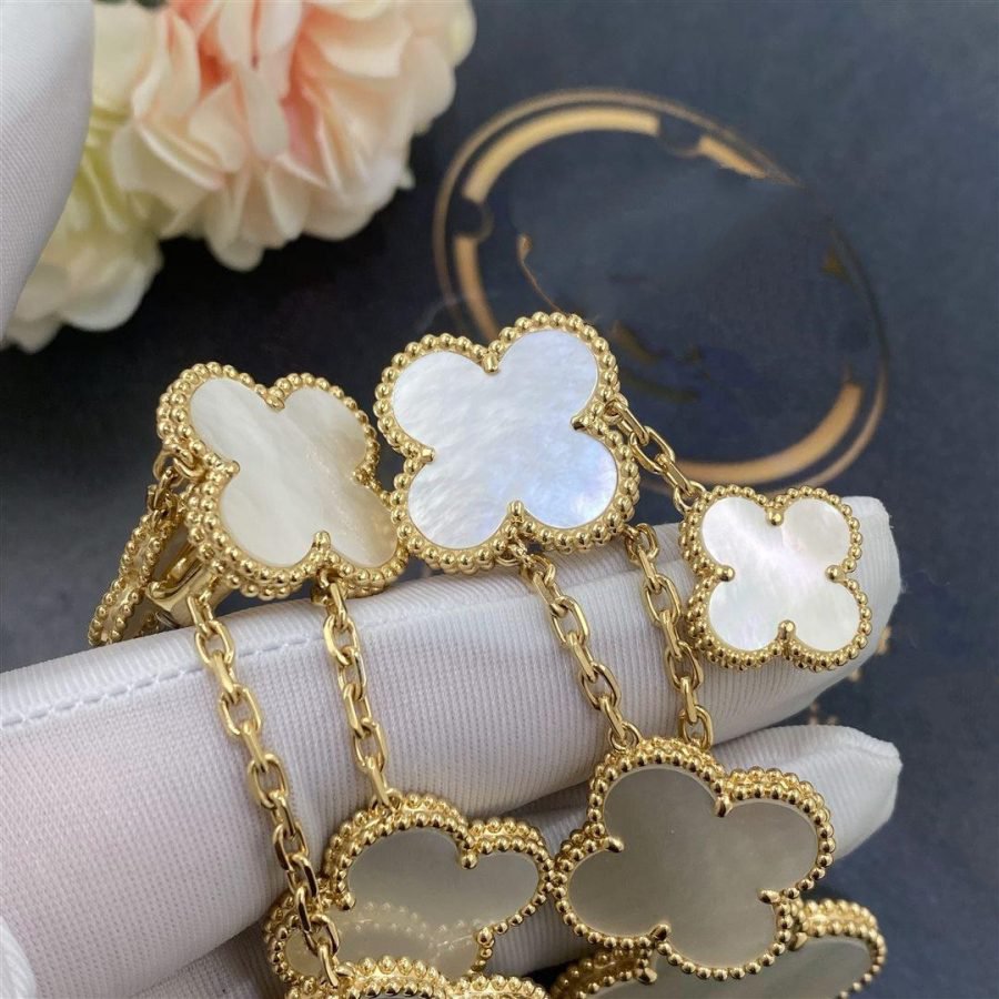 [Psychic Jewelrys]CLOVER EARRINGS WHITE MOP 4 MOTIFS GOLD