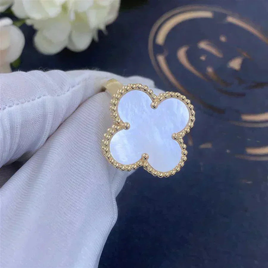[Psychic Jewelrys]CLOVER WHITE MOP RING