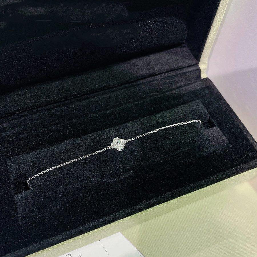[Psychic Jewelrys]CLOVER  SINGLE FLOWER BRACELET SILVER