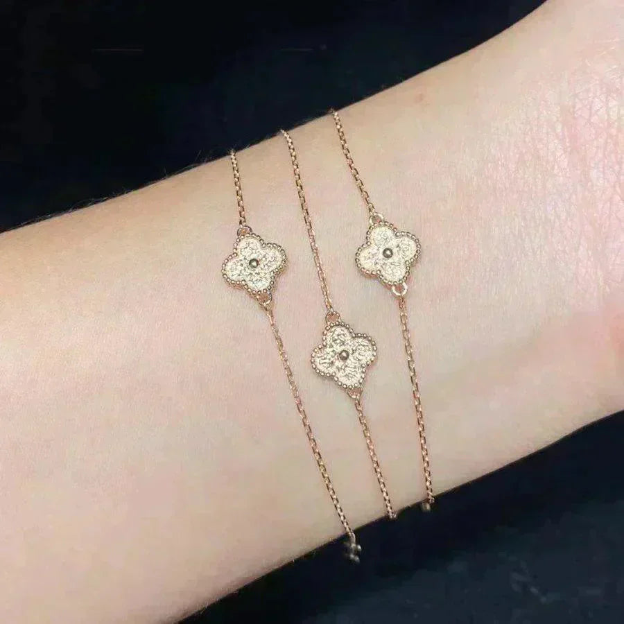 [Psychic Jewelrys]CLOVER SINGLE FLOWER BRACELET