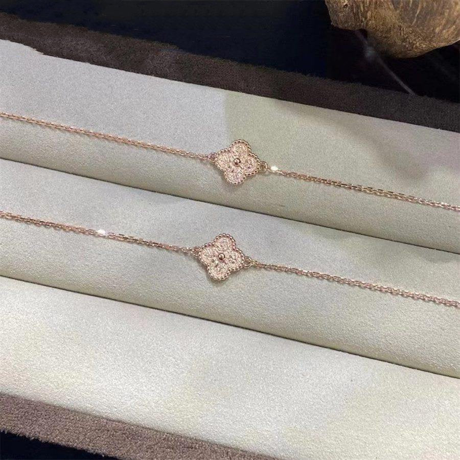 [Psychic Jewelrys]CLOVER SINGLE FLOWER BRACELET