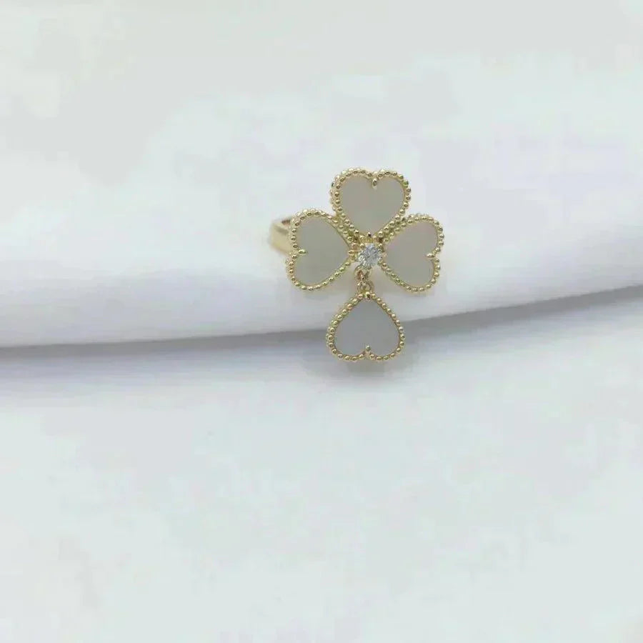 [Psychic Jewelrys]SWEET CLOVER WHITE MOP RING