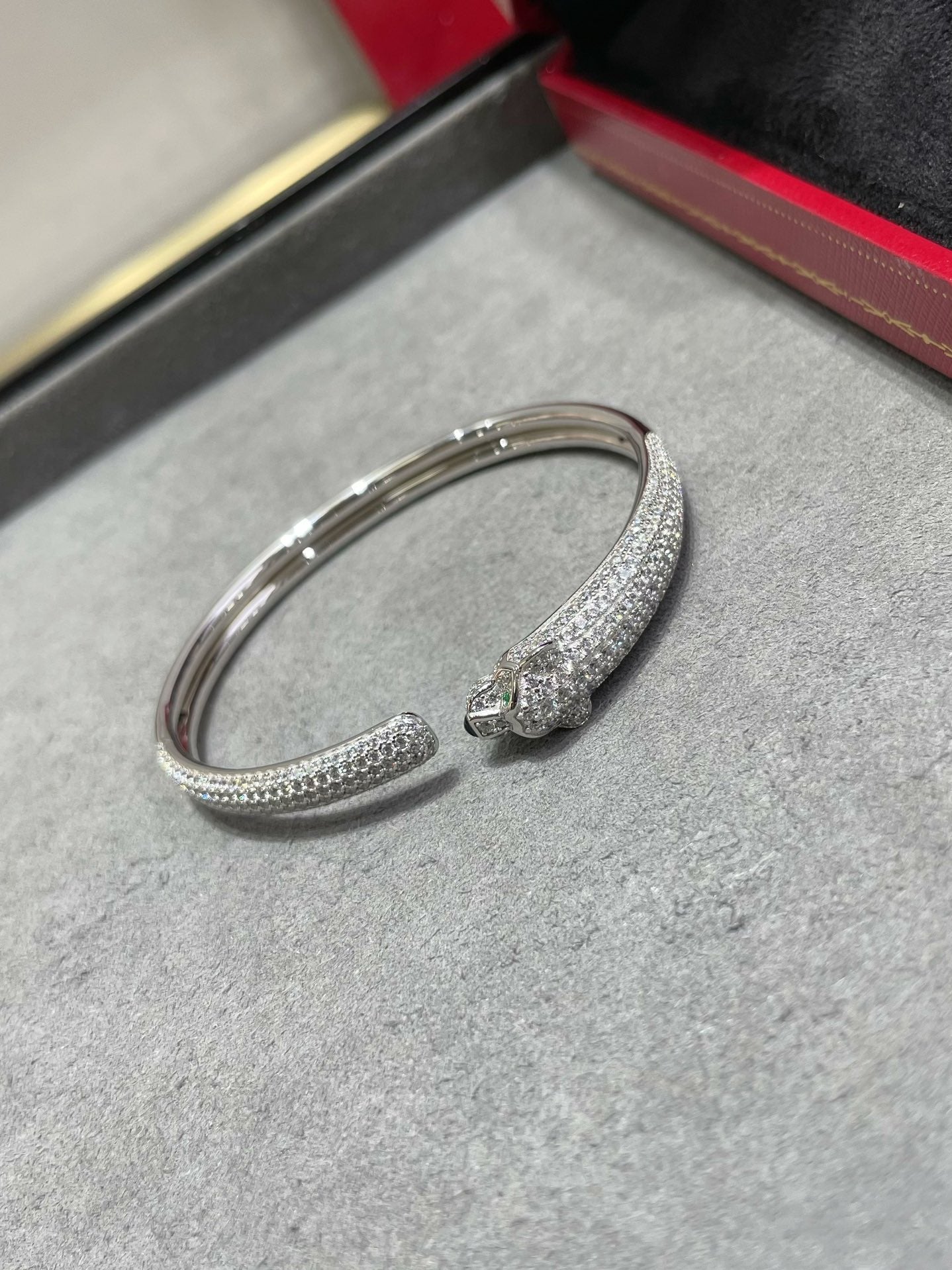 [Psychic Jewelrys]PANTHERE FULL DIAMOND OPEN BRACELET