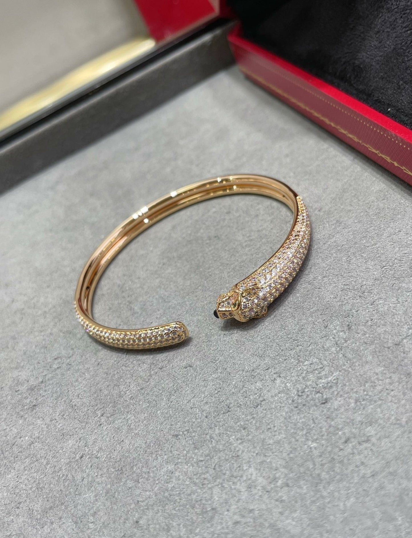 [Psychic Jewelrys]PANTHERE FULL DIAMOND OPEN BRACELET