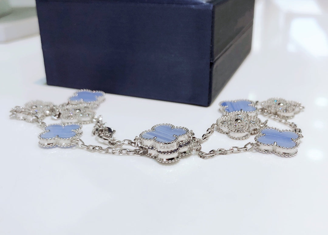 [Psychic Jewelrys]CLOVER 10 MOTIFS CHALCEDONY DIAMONDS SILVER NECKLACE
