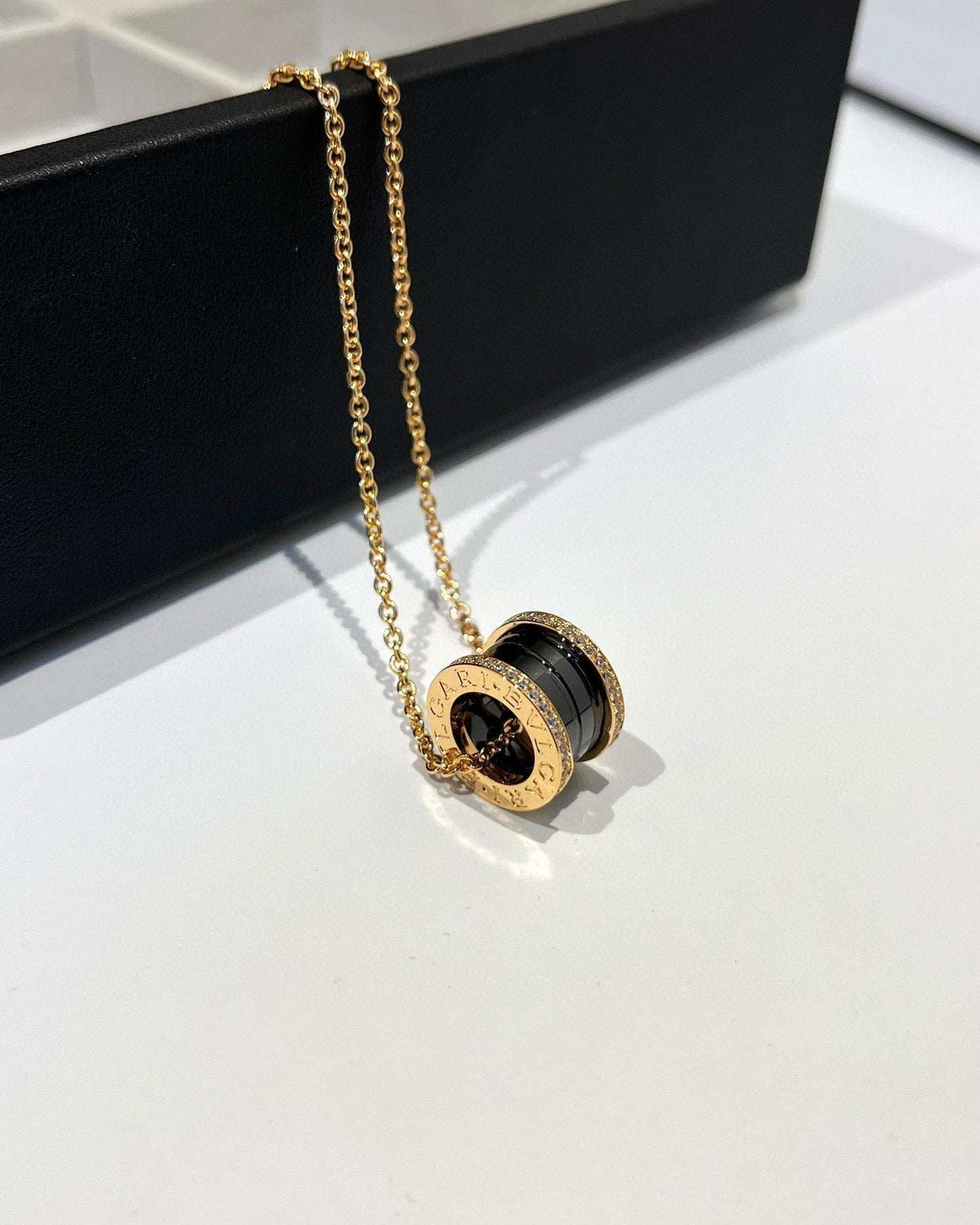[Psychic Jewelrys]ZERO 1 BLACK CERAMIC DIAMOND PINK GOLD NECKLACE