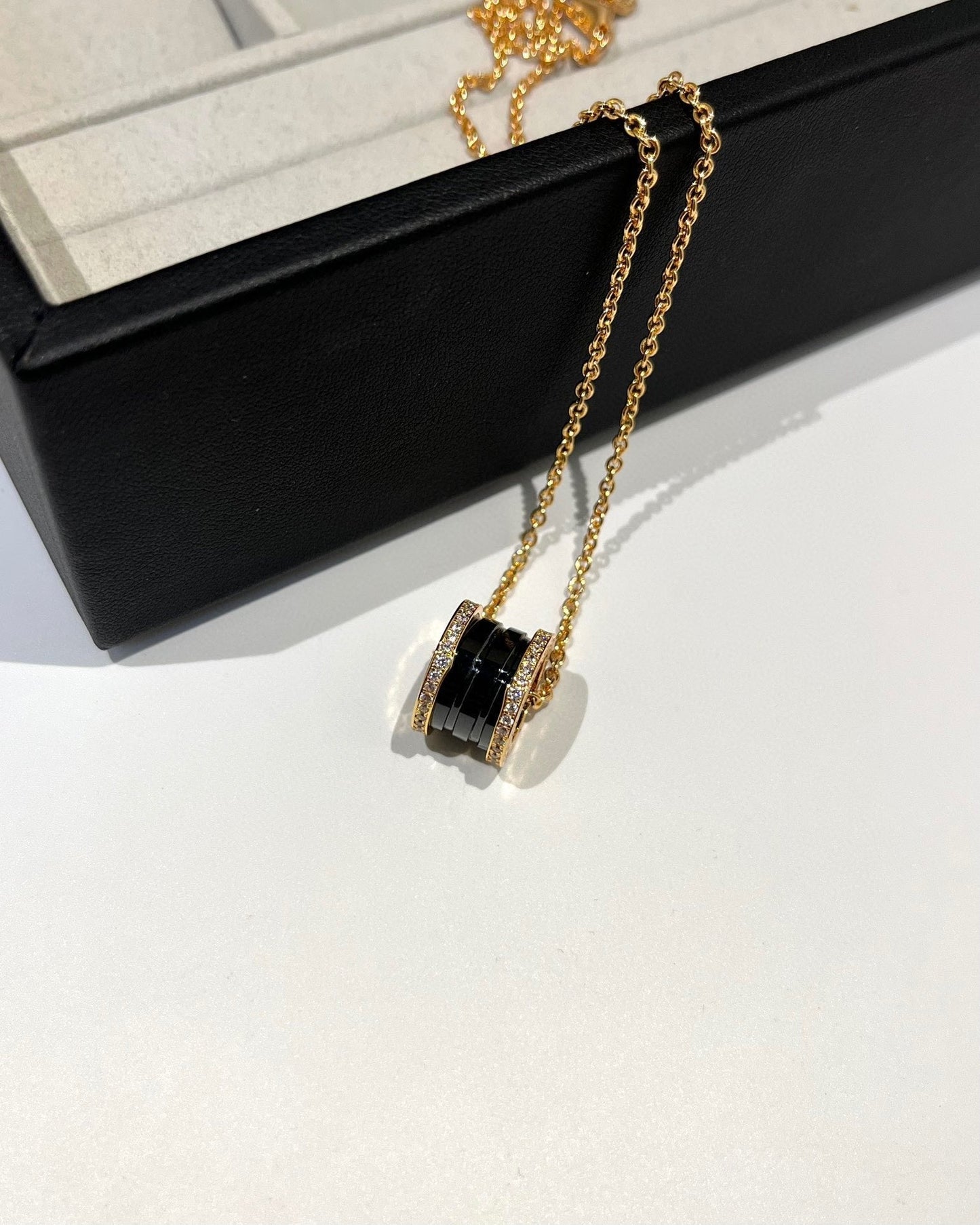 [Psychic Jewelrys]ZERO 1 BLACK CERAMIC DIAMOND PINK GOLD NECKLACE
